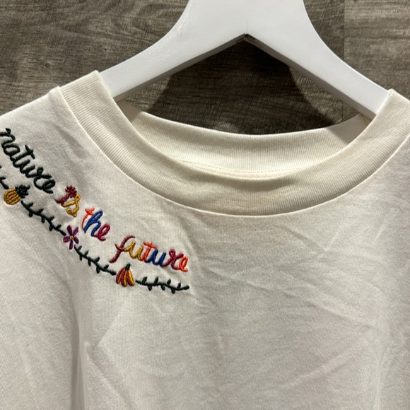 FARM Rio NWT oversized Tee-Shirt with embroidered message and shoulder Pads. - Picture 2 of 11